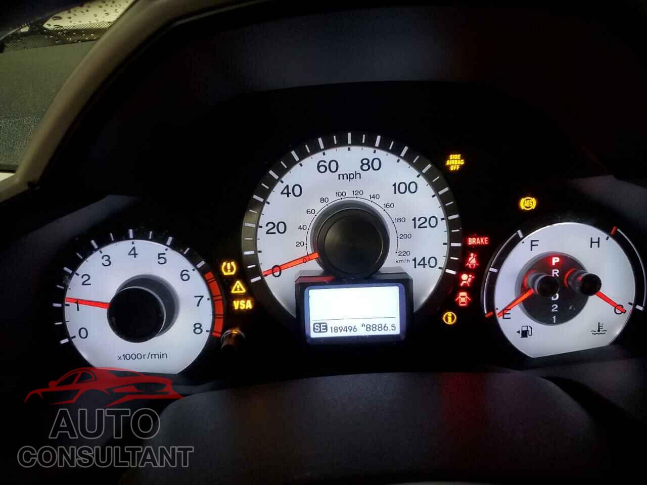 HONDA PILOT 2011 - 5FNYF4H73BB077010
