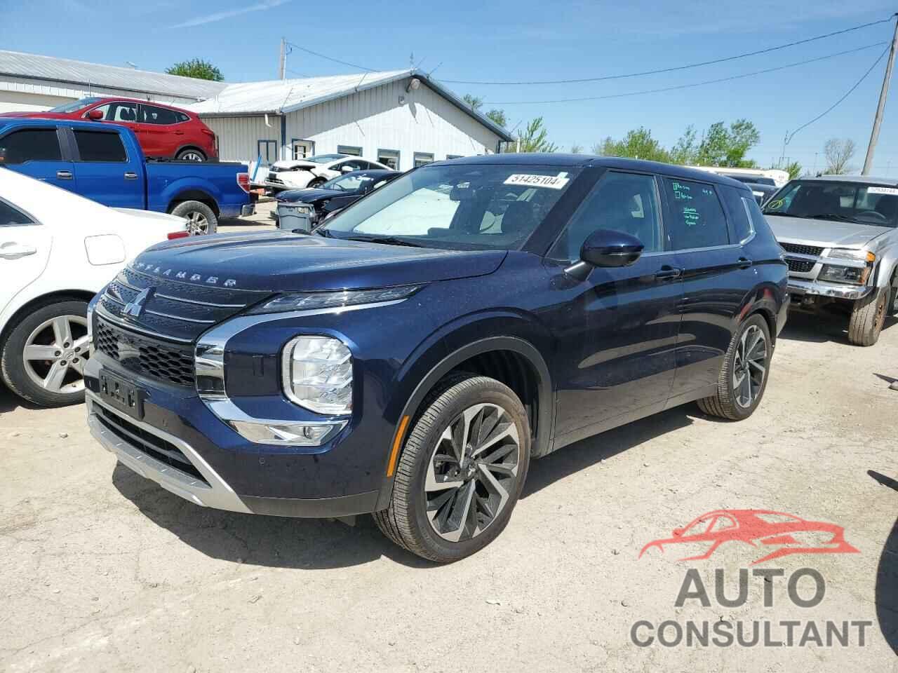 MITSUBISHI OUTLANDER 2022 - JA4J4UA83NZ048884