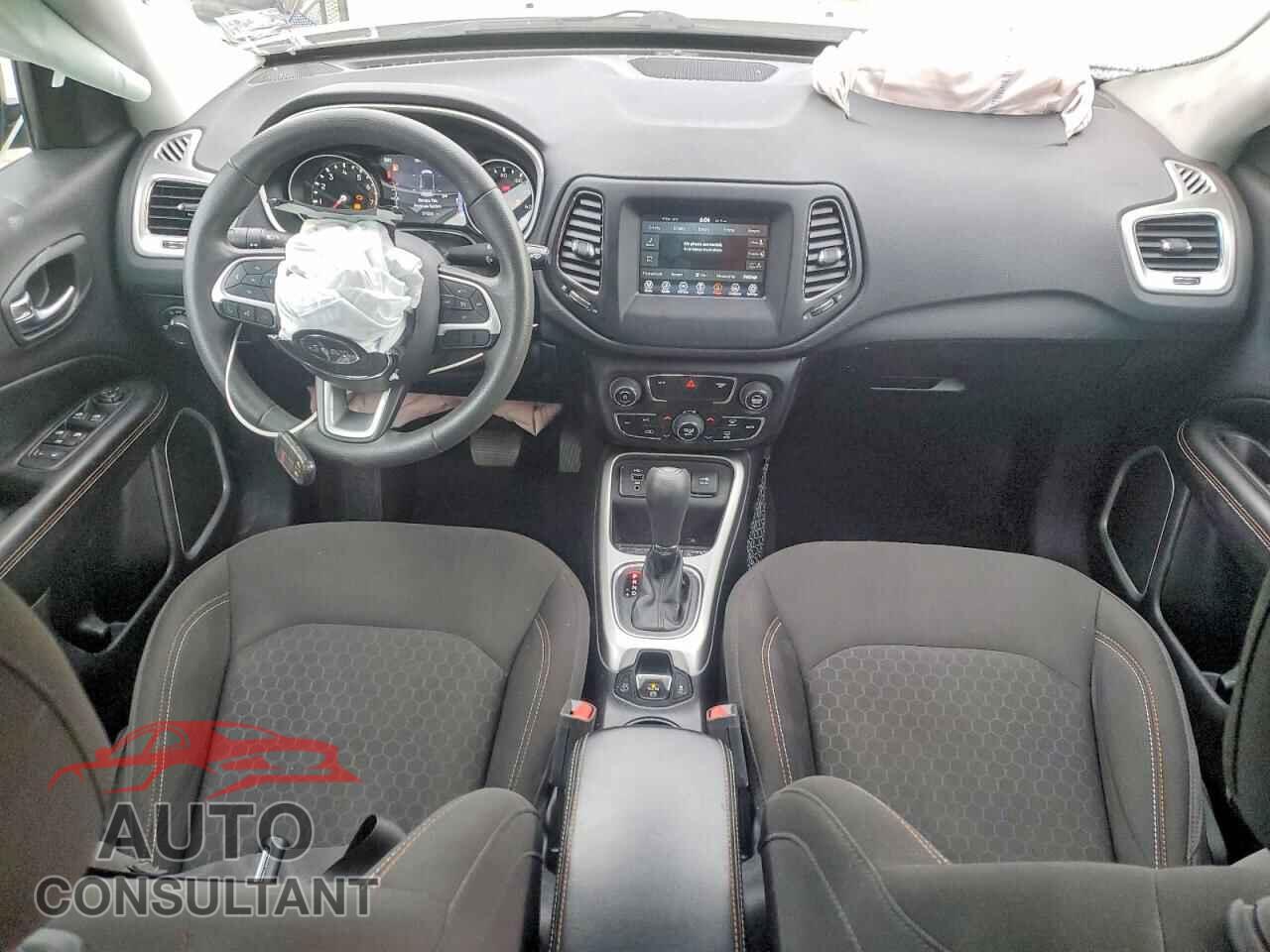 JEEP COMPASS 2020 - 3C4NJCABXLT162097