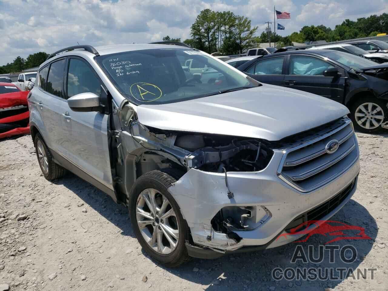 FORD ESCAPE 2018 - 1FMCU0GD1JUA35534