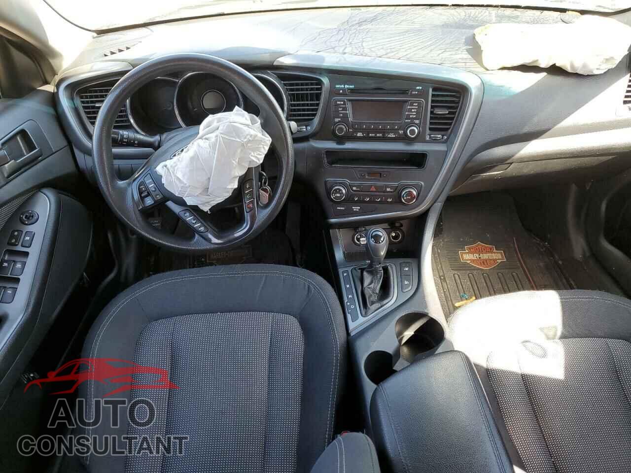 KIA OPTIMA 2011 - KNAGM4A71B5196930
