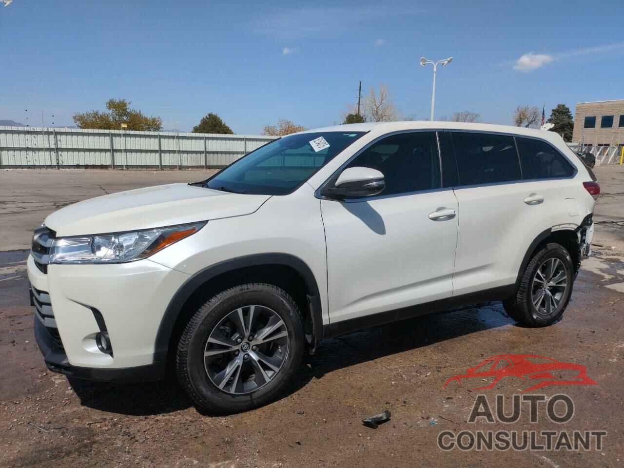 TOYOTA HIGHLANDER 2019 - 5TDBZRFH4KS730588