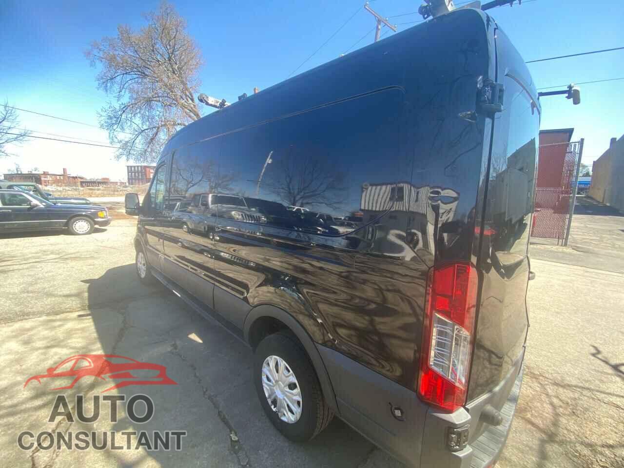 FORD TRANSIT 2015 - 1FTNR2CM3FKA14543