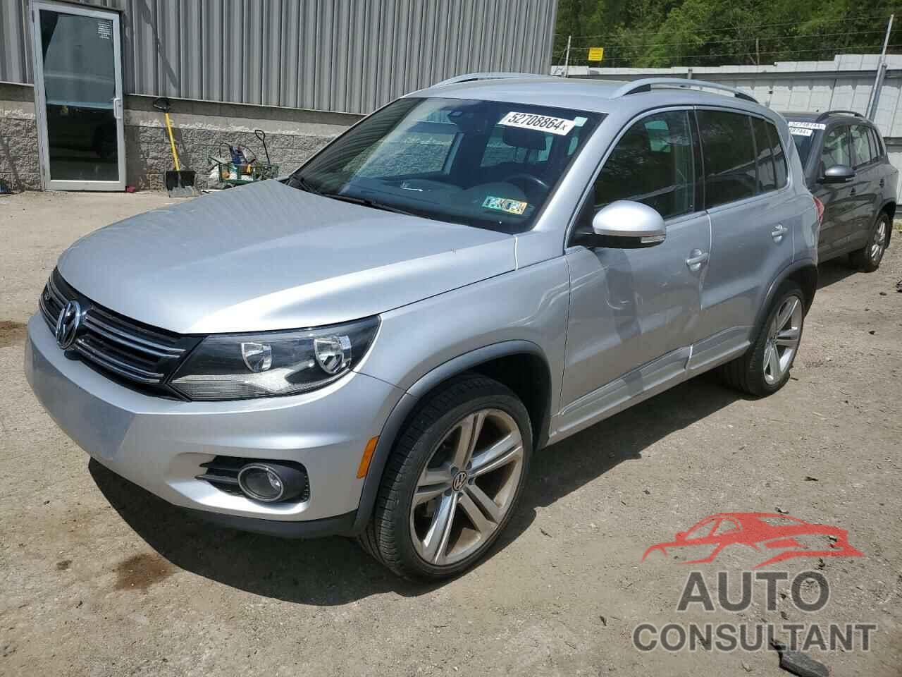 VOLKSWAGEN TIGUAN 2016 - WVGBV7AX7GW094752