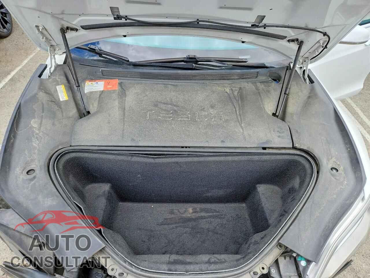 TESLA MODEL S 2016 - 5YJSA1E23GF155286
