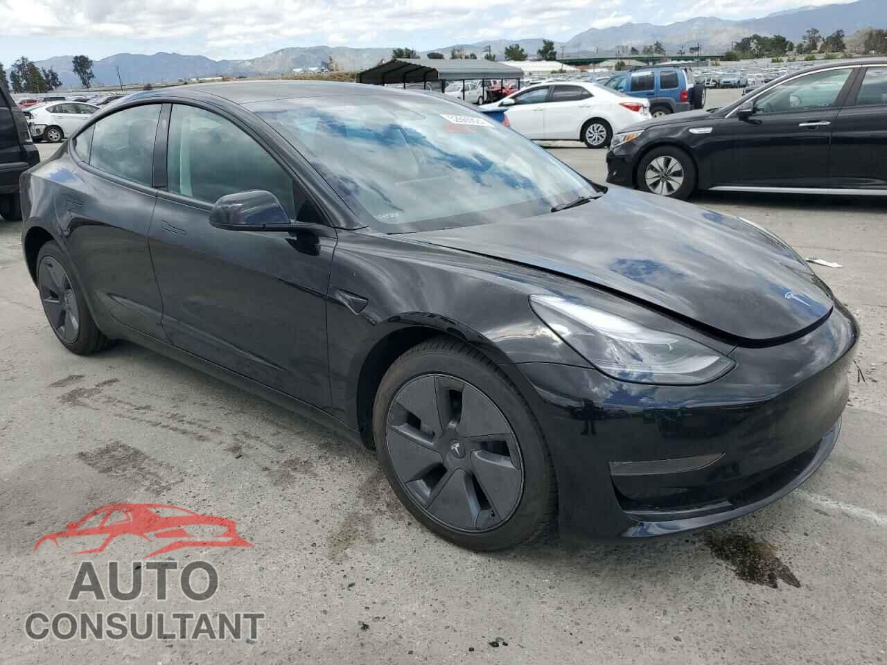 TESLA MODEL 3 2023 - 5YJ3E1EA6PF553883