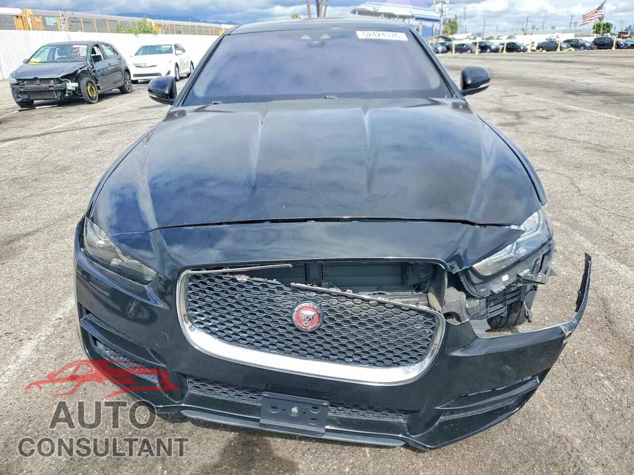 JAGUAR XE 2018 - SAJAD4FX7JCP28596