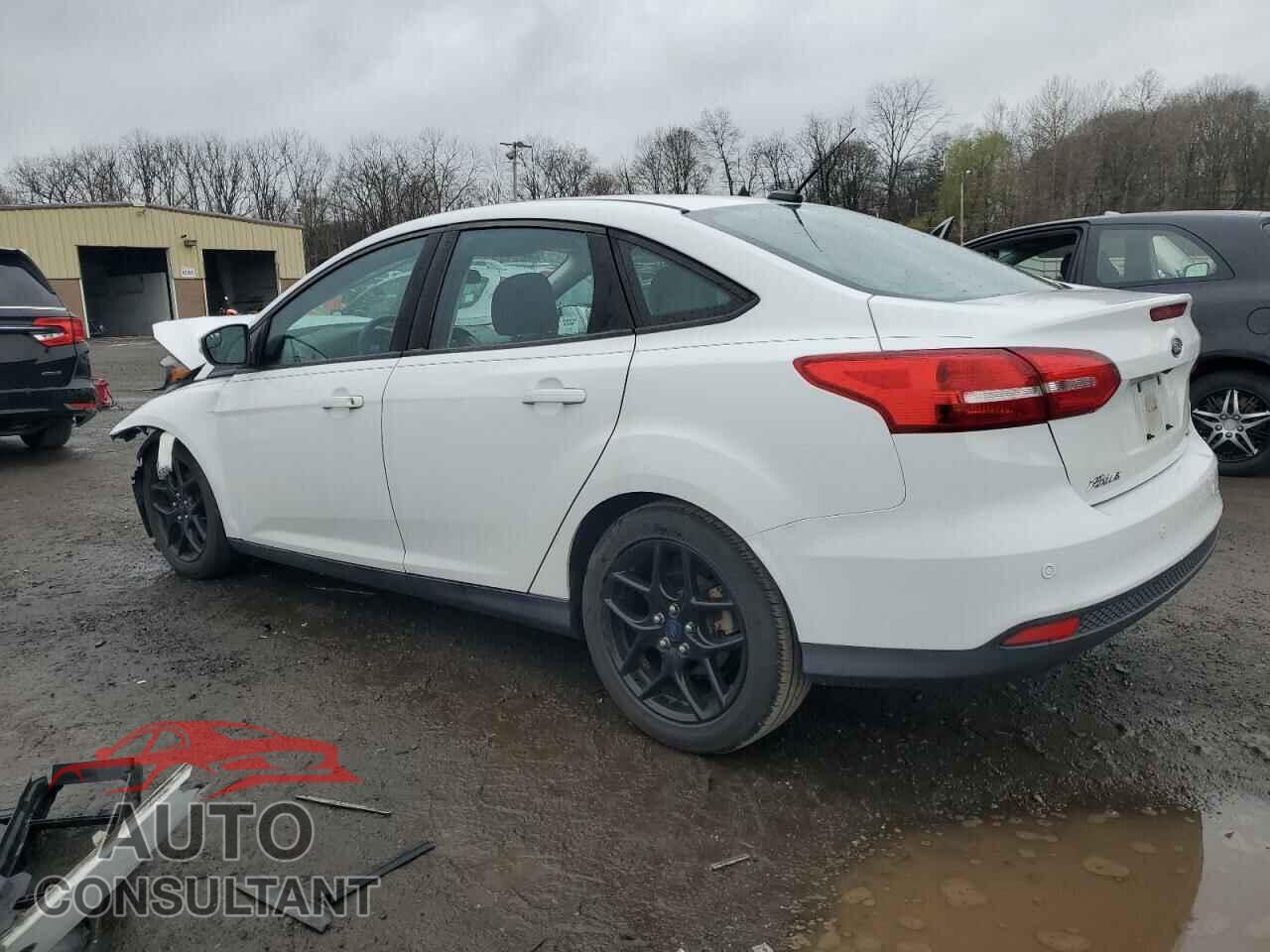 FORD FOCUS 2016 - 1FADP3F2XGL223796