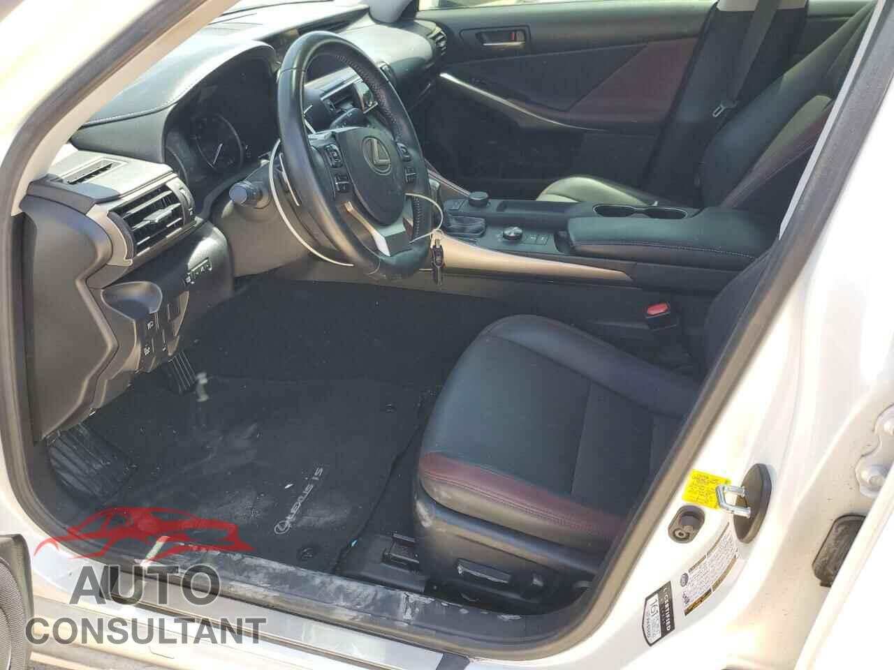 LEXUS IS 2019 - JTHBA1D23K5091065
