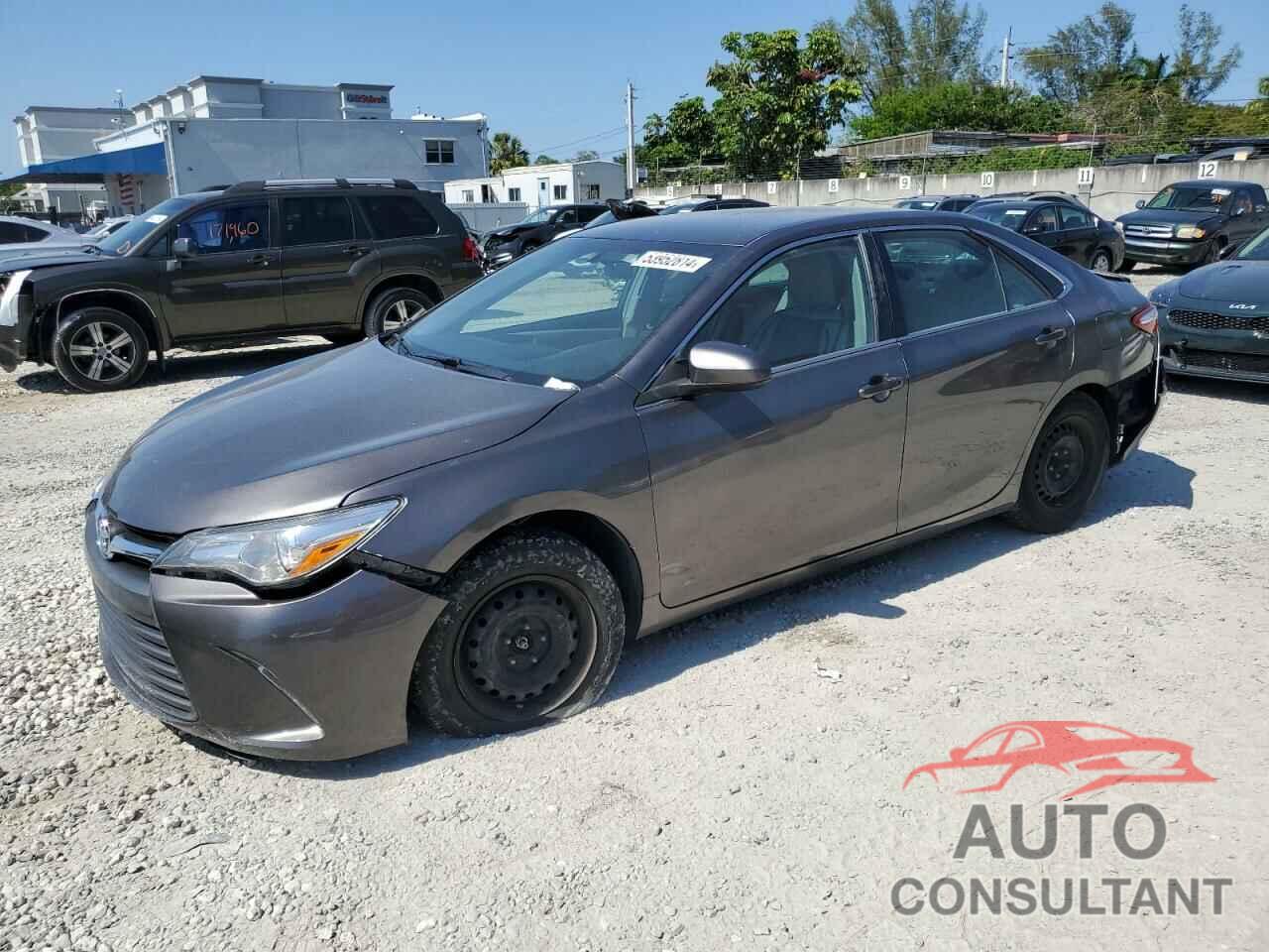 TOYOTA CAMRY 2016 - 4T4BF1FK4GR539862