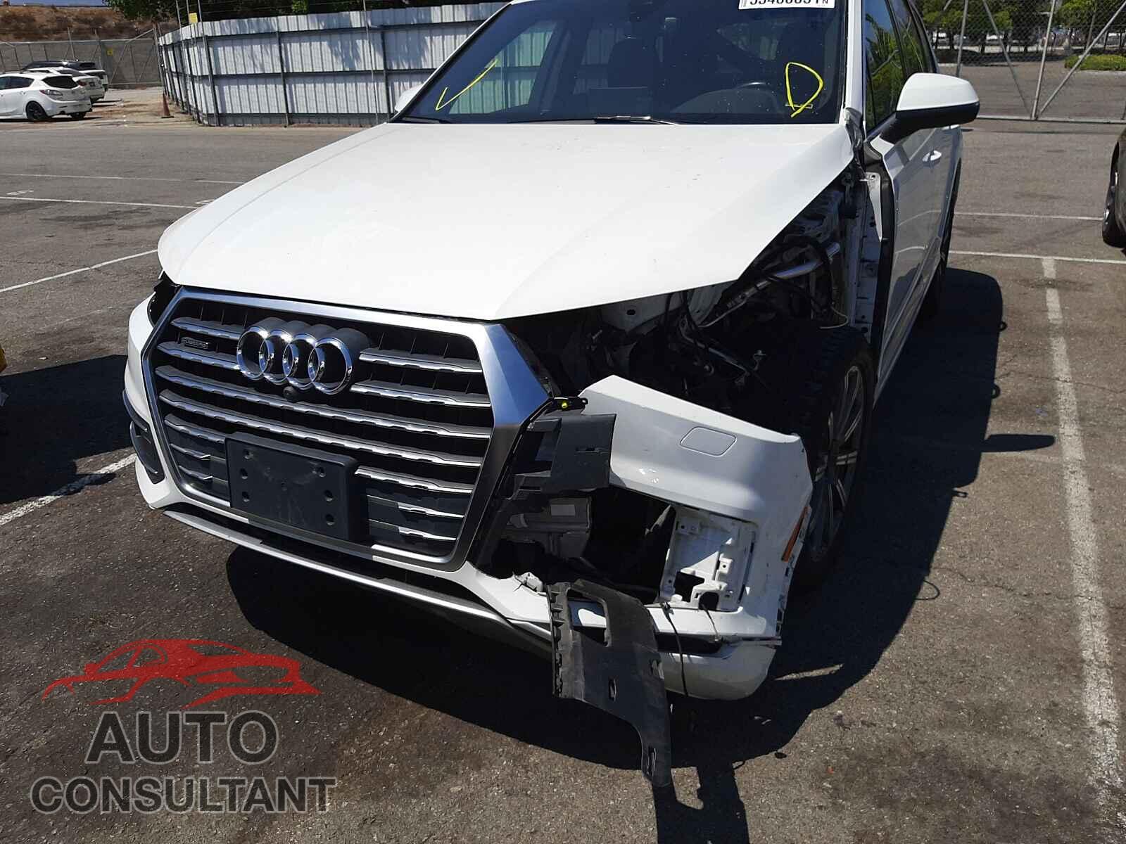 AUDI Q7 2017 - WA1LAAF77HD032012