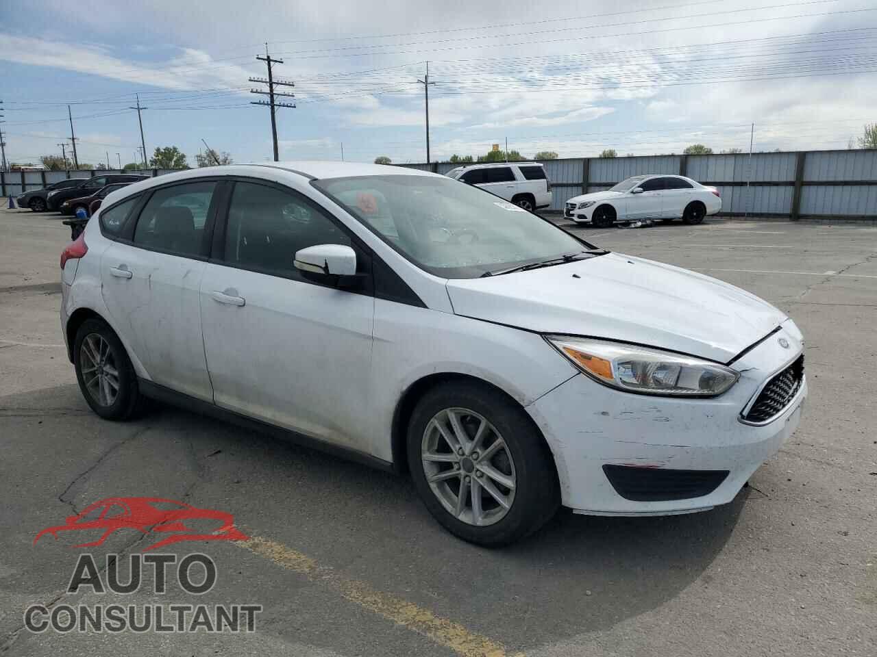 FORD FOCUS 2016 - 1FADP3K28GL372536