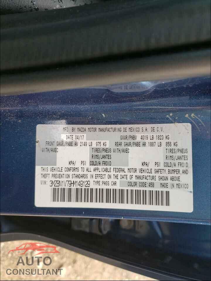 MAZDA 3 2017 - 3MZBN1V79HM149129