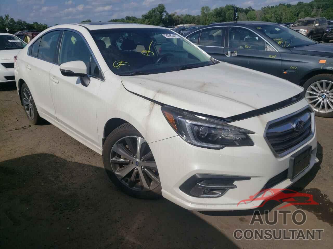 SUBARU LEGACY 2019 - 4S3BNEN6XK3008144