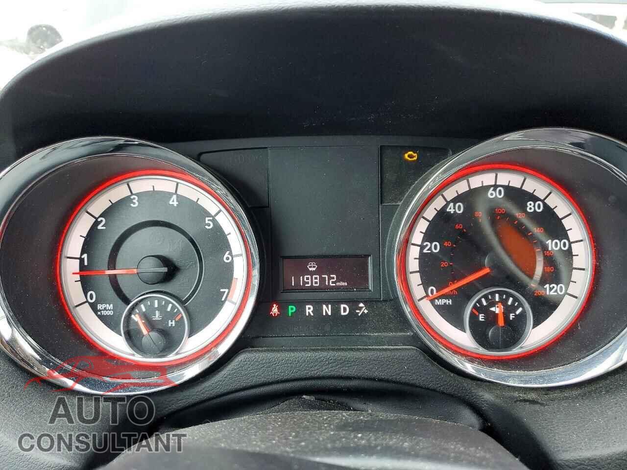 DODGE CARAVAN 2013 - 2C4RDGCG0DR618847