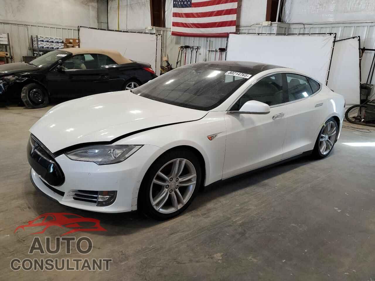 TESLA MODEL S 2016 - 5YJSA1E25GF128509