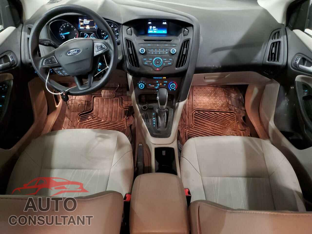 FORD FOCUS 2017 - 1FADP3F26HL225076