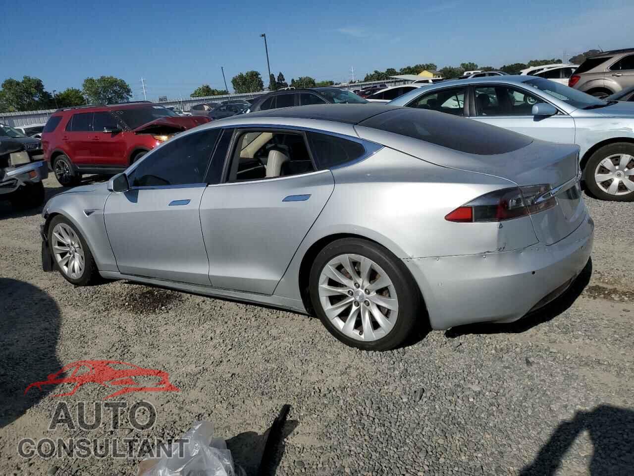 TESLA MODEL S 2016 - 5YJSA1E27GF150737
