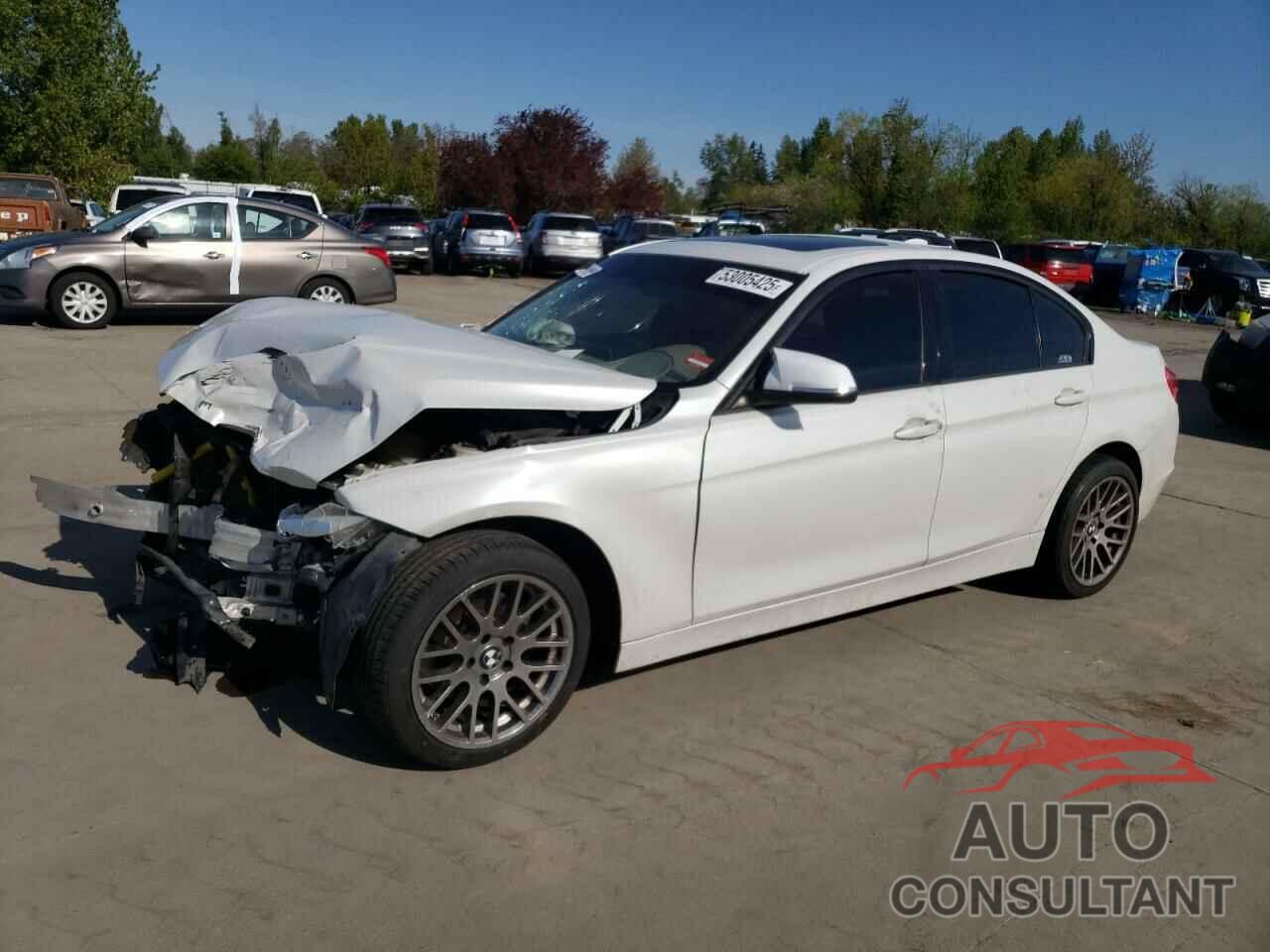 BMW 3 SERIES 2012 - WBA3C1C5XCA696847