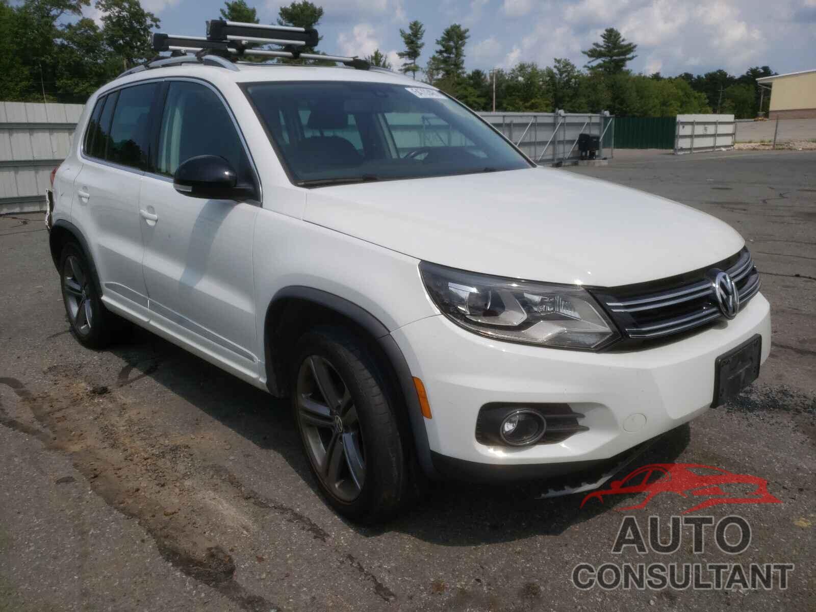 VOLKSWAGEN TIGUAN 2017 - WVGUV7AXXHK006794