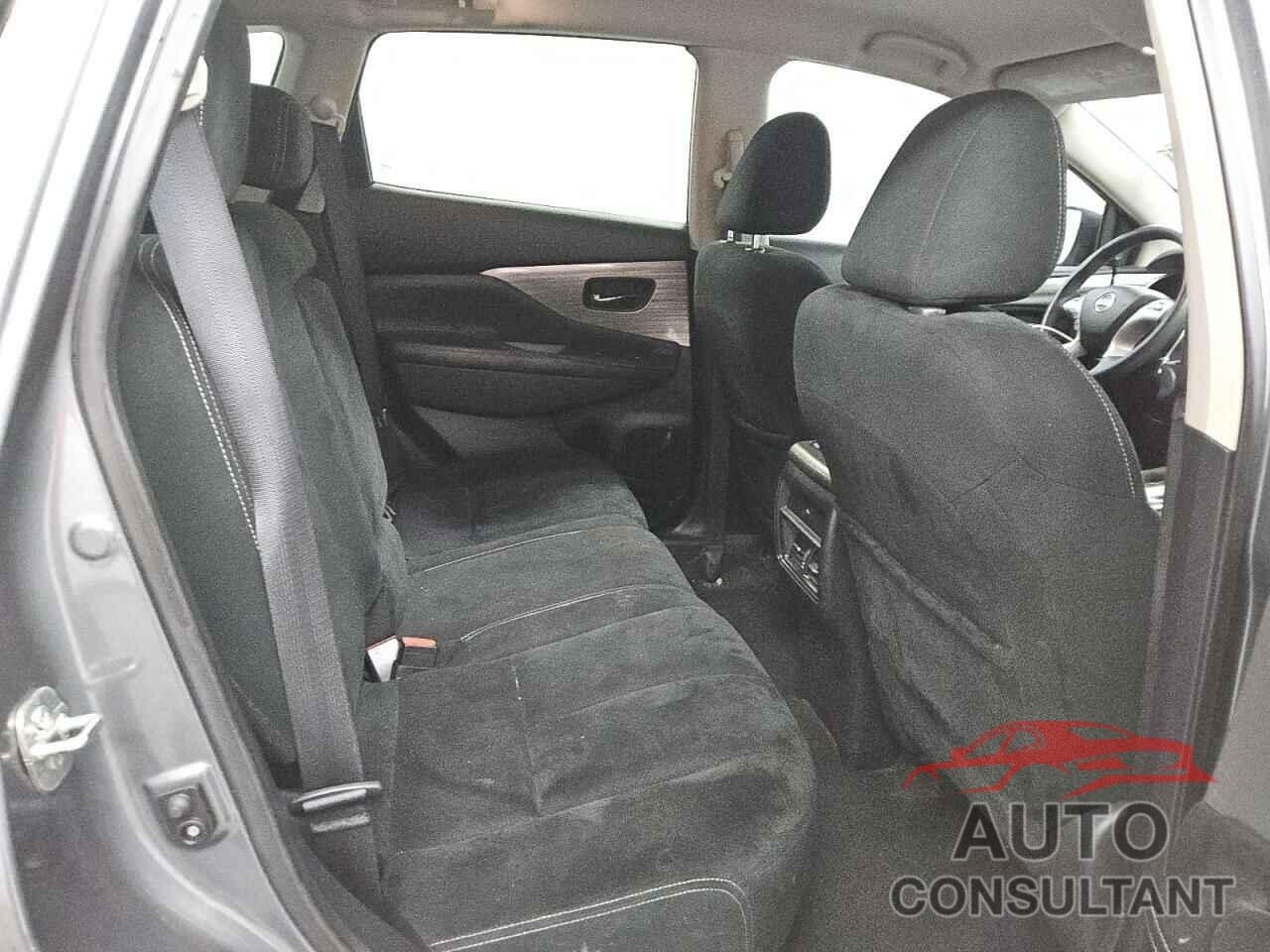 NISSAN MURANO 2018 - 5N1AZ2MG7JN159725