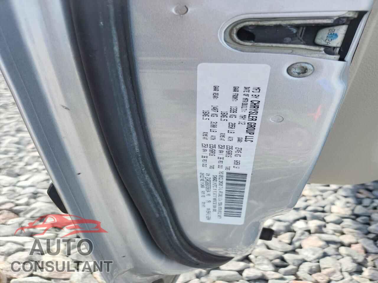DODGE CARAVAN 2012 - 2C4RDGBG8CR360304