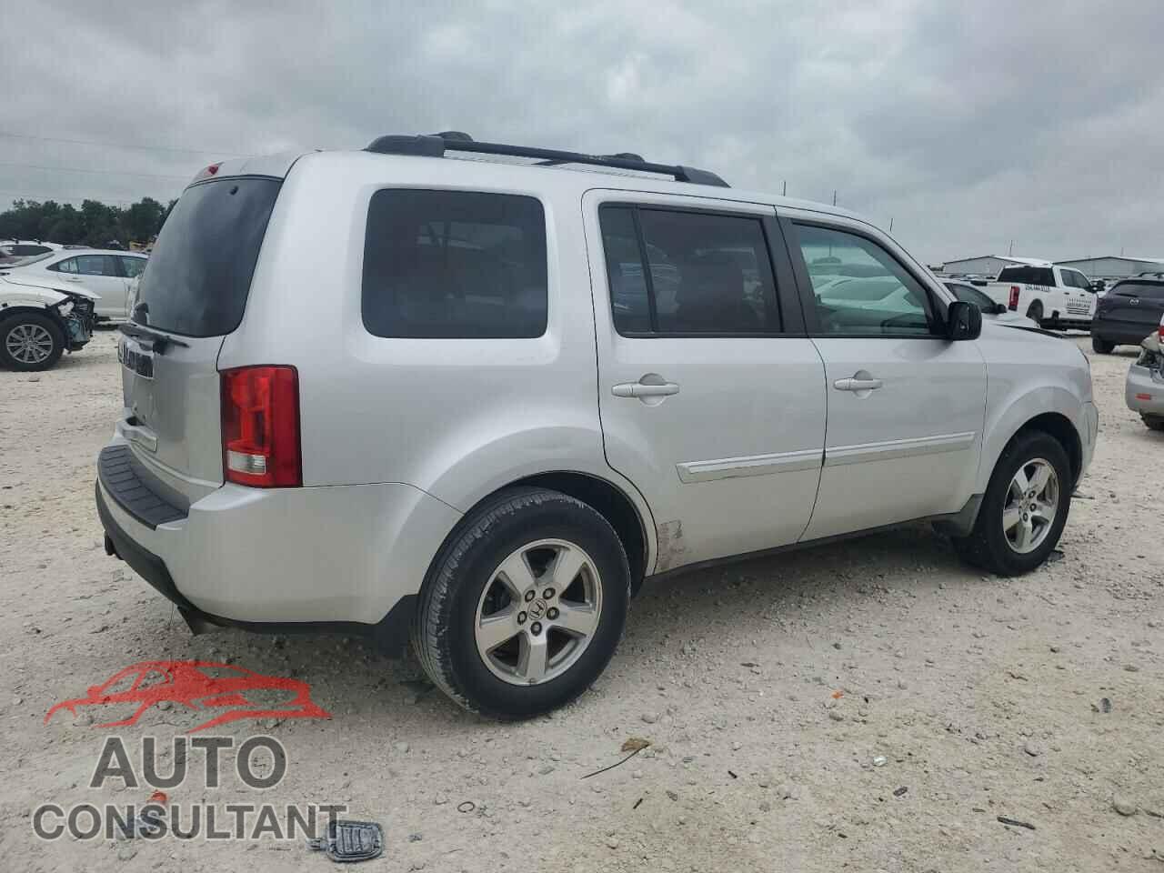 HONDA PILOT 2009 - 5FNYF38579B014737