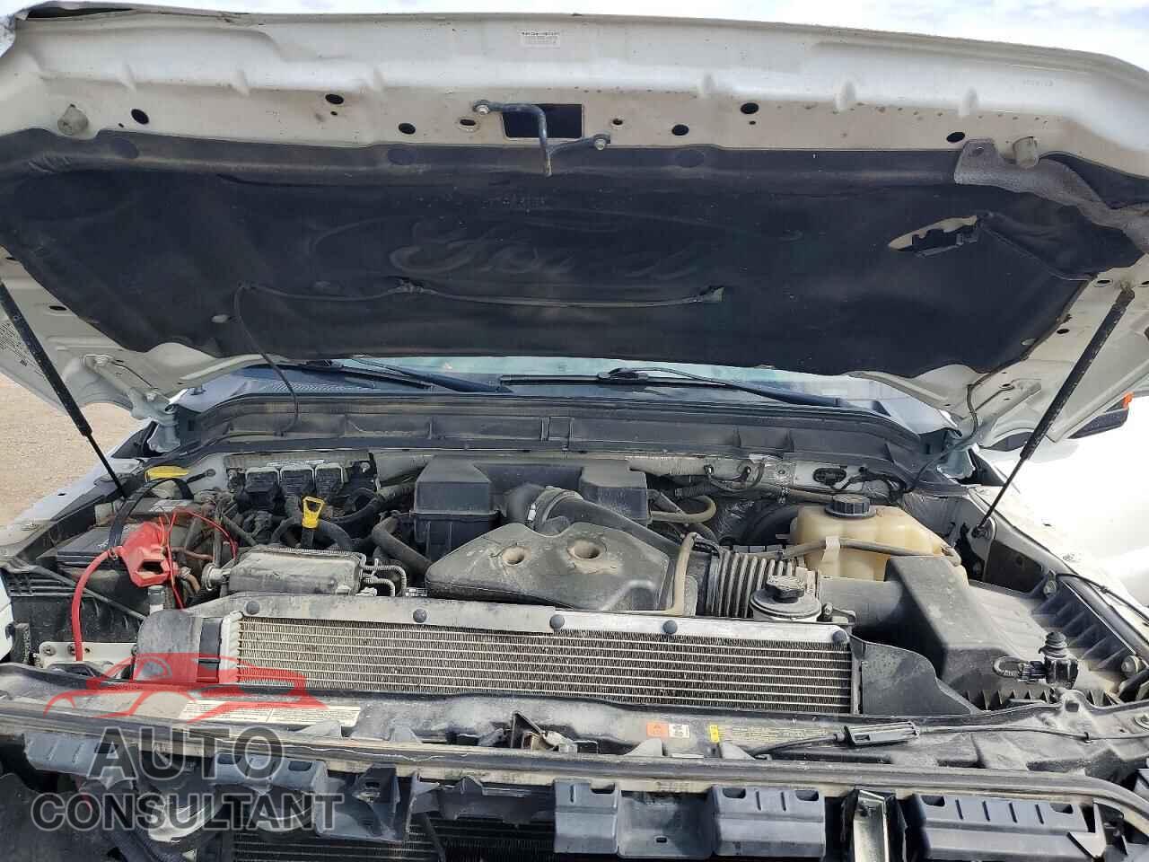 FORD F250 2011 - 1FT7W2B6XBEB39231