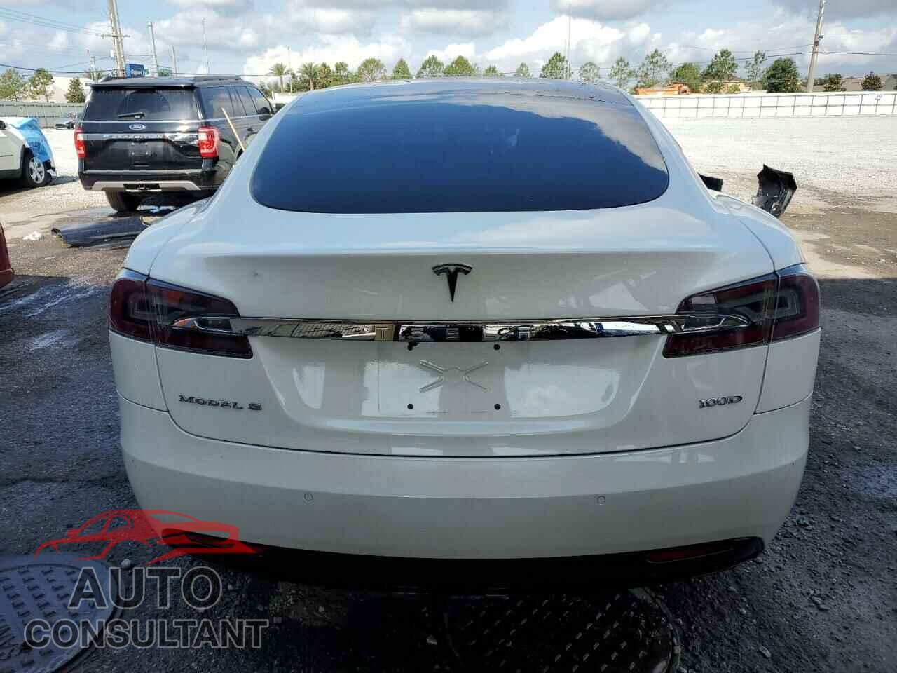 TESLA MODEL S 2017 - 5YJSA1E21HF229936