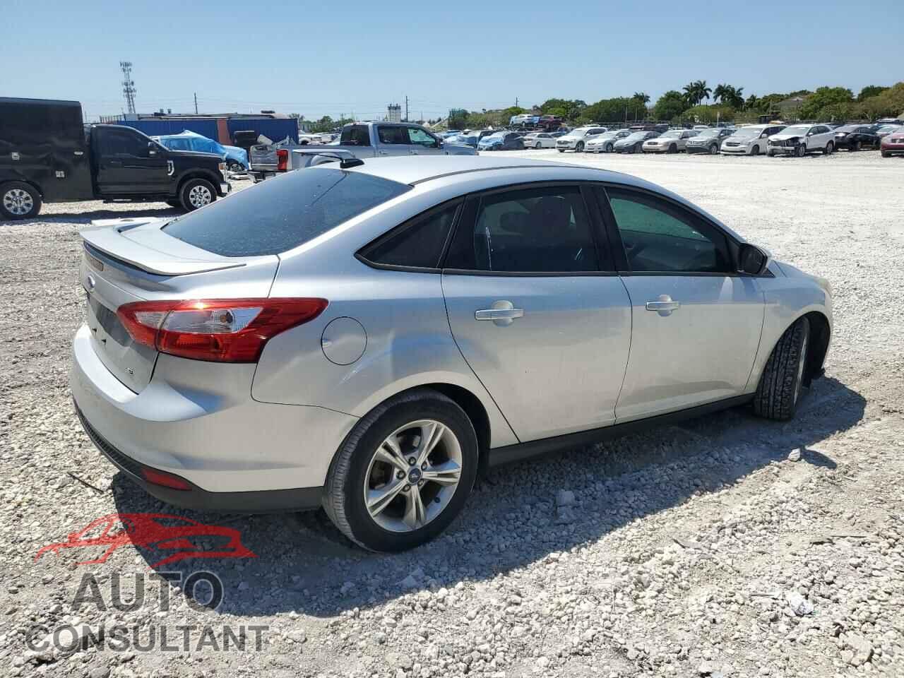 FORD FOCUS 2012 - 1FAHP3F21CL188674