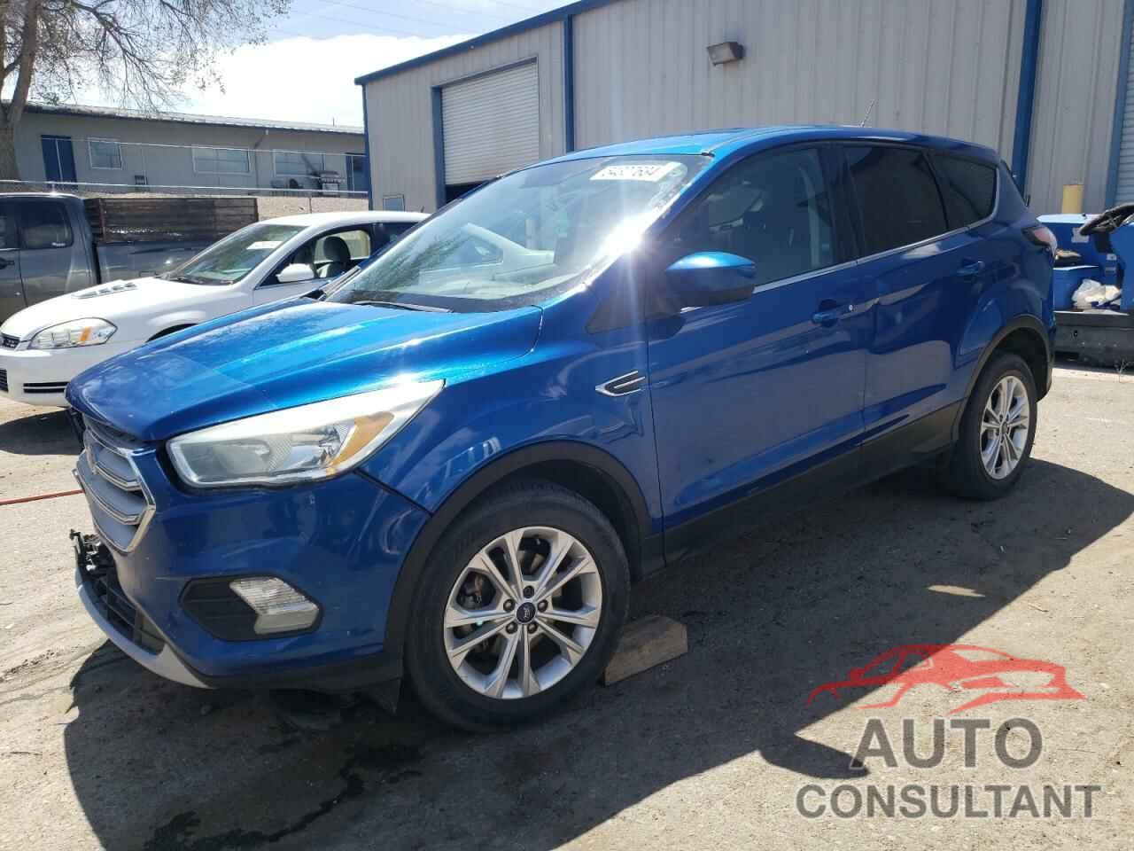 FORD ESCAPE 2017 - 1FMCU0GD3HUC25930