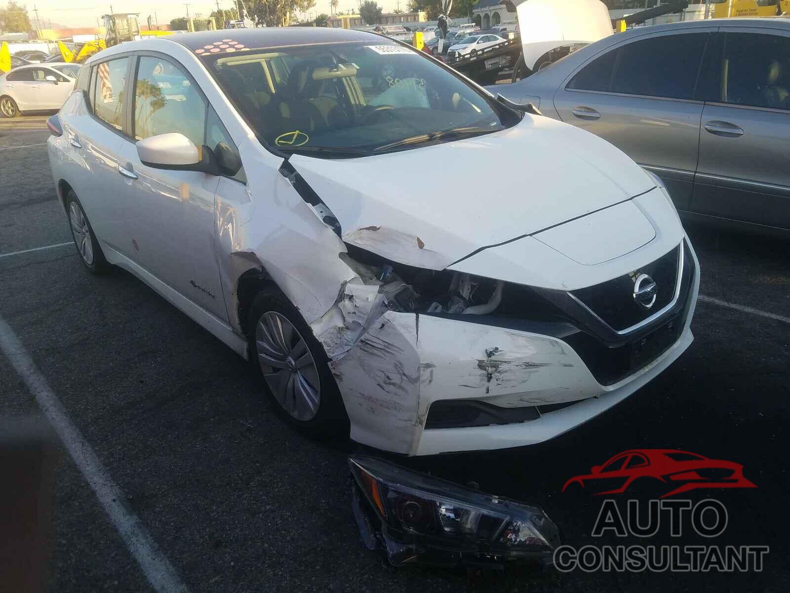 NISSAN LEAF 2019 - 1N4AZ1CPXKC305621