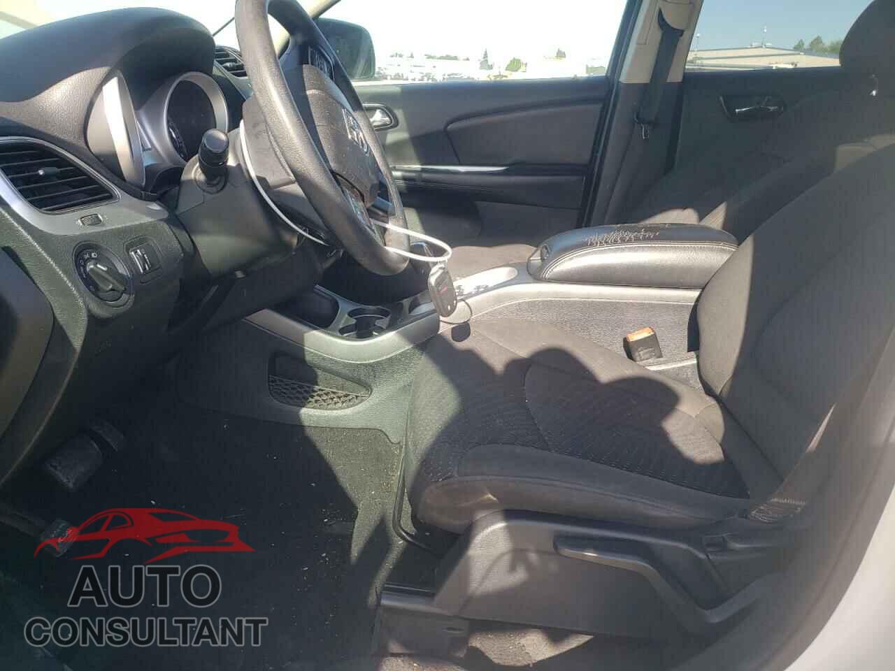 DODGE JOURNEY 2017 - 3C4PDCAB0HT709238