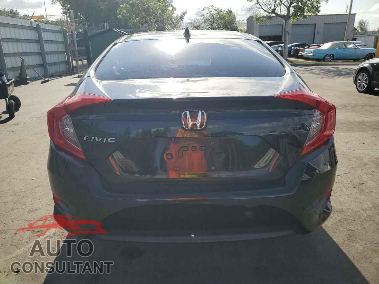 HONDA CIVIC 2017 - 19XFC2F73HE016830