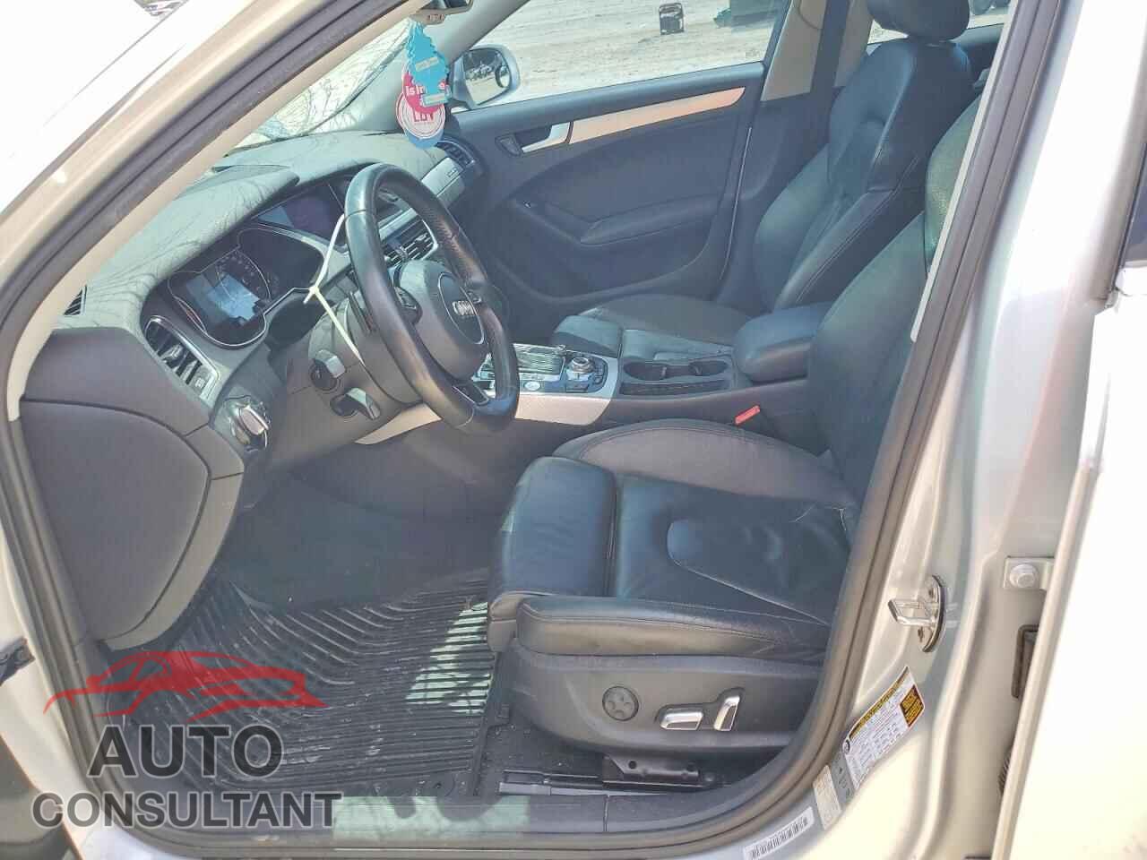 AUDI A4 2013 - WAUFFAFL9DN018129