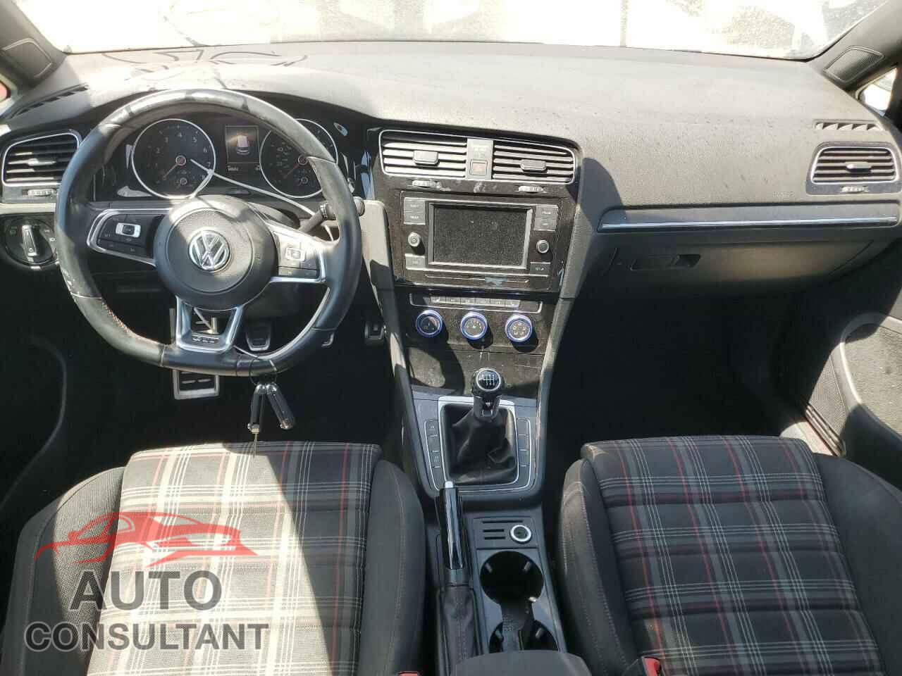 VOLKSWAGEN GTI 2019 - 3VW5T7AU6KM003473