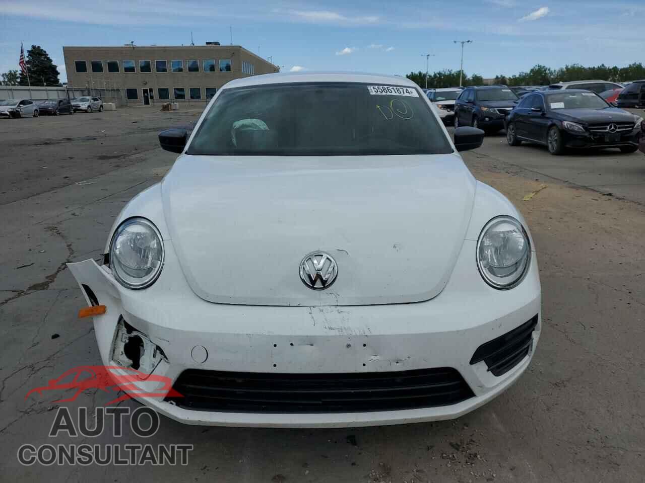 VOLKSWAGEN BEETLE 2017 - 3VWF17AT7HM615630