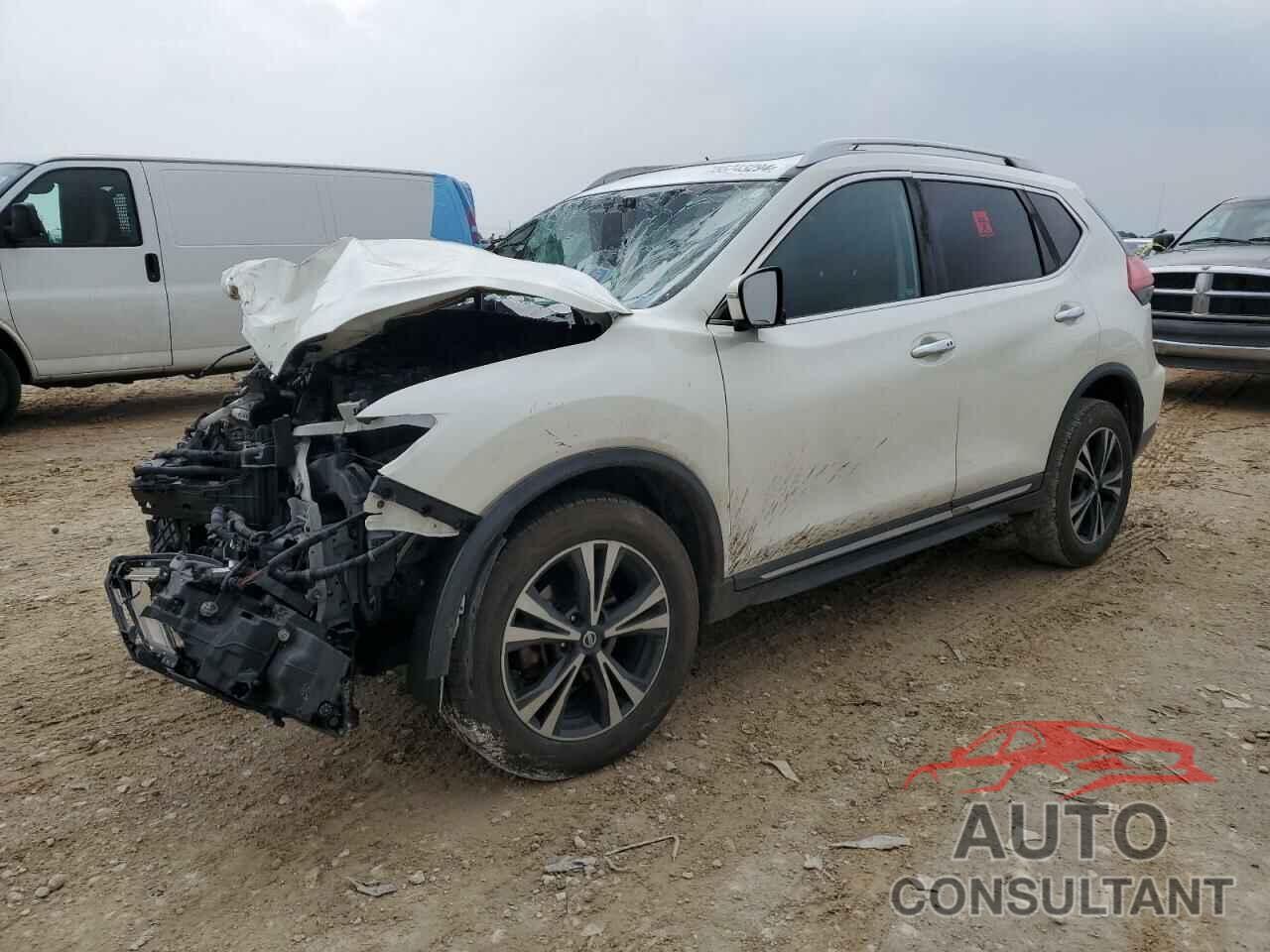 NISSAN ROGUE 2017 - JN8AT2MV7HW270319