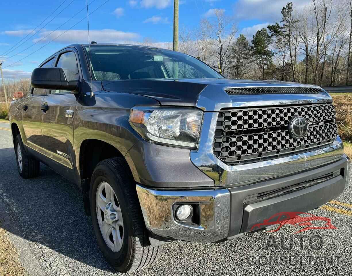 TOYOTA TUNDRA 2019 - 5TFEY5F19KX253923