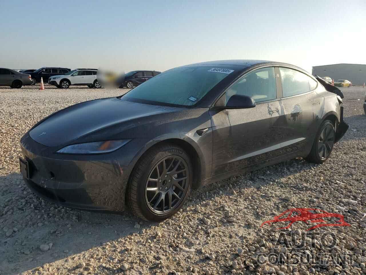 TESLA MODEL 3 2025 - 5YJ3E1EA5SF929501