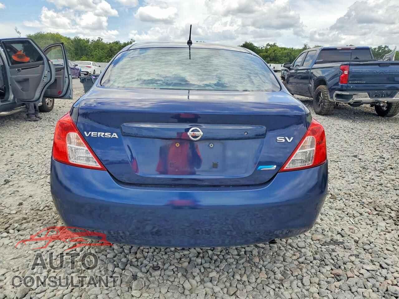 NISSAN VERSA 2012 - 3N1CN7AP2CL850063
