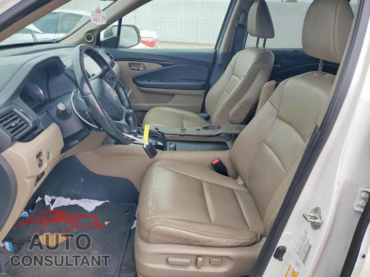 HONDA PILOT 2021 - 5FNYF5H99MB001804