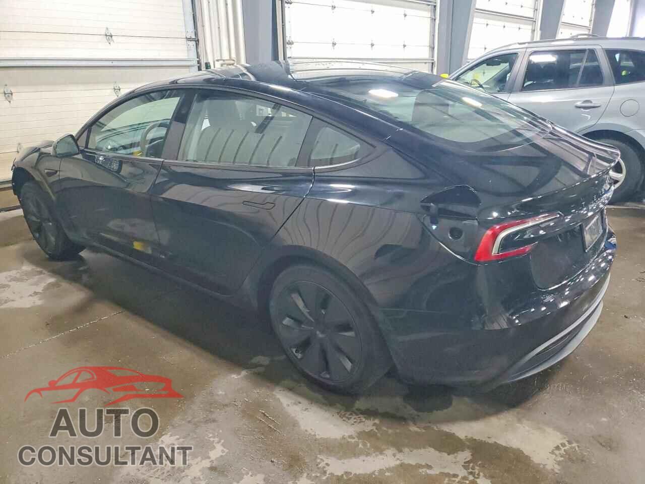 TESLA MODEL 3 2024 - 5YJ3E1EB9RF814712