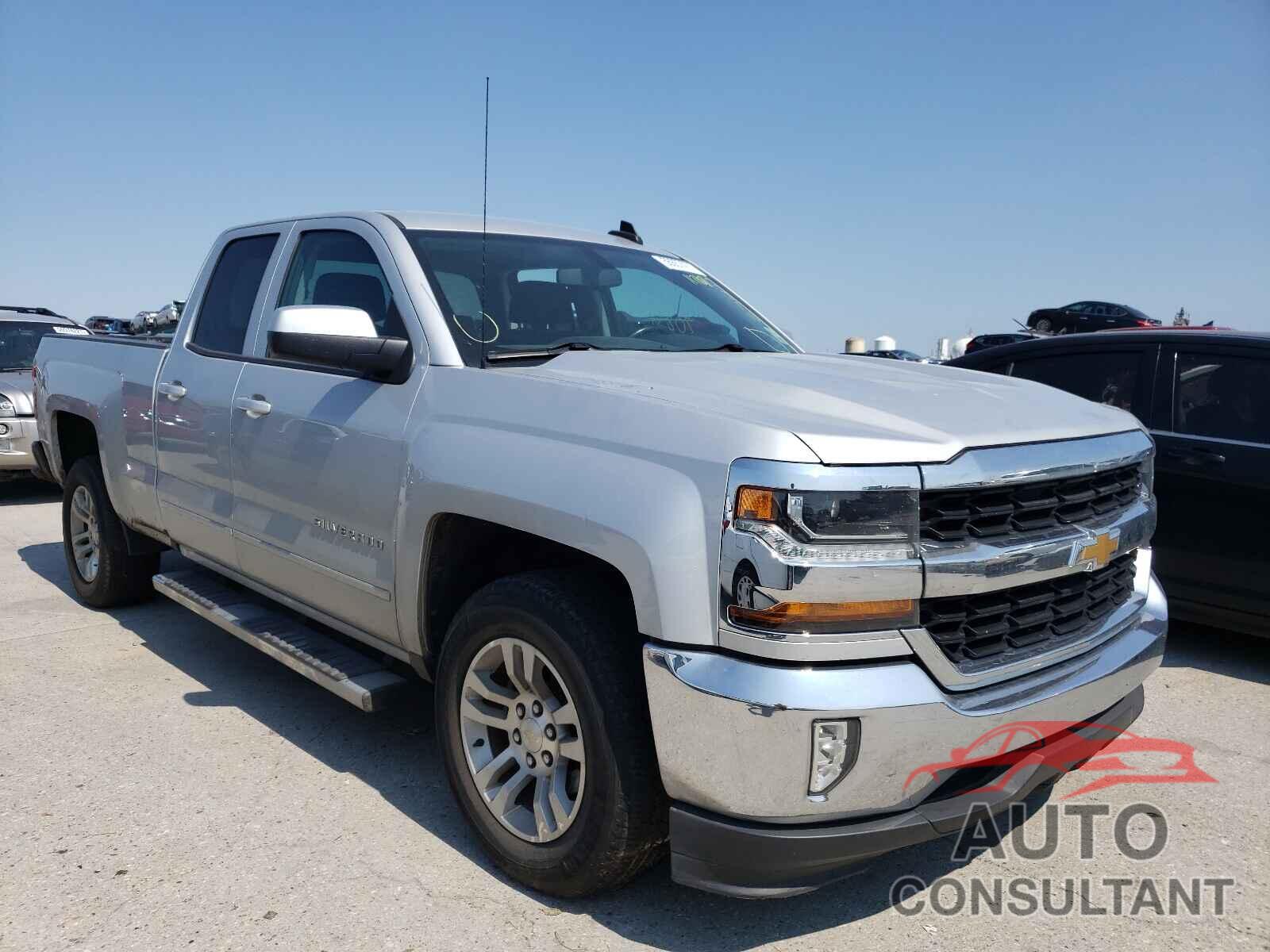 CHEVROLET SILVERADO 2018 - 1GCRCREC5JZ117107