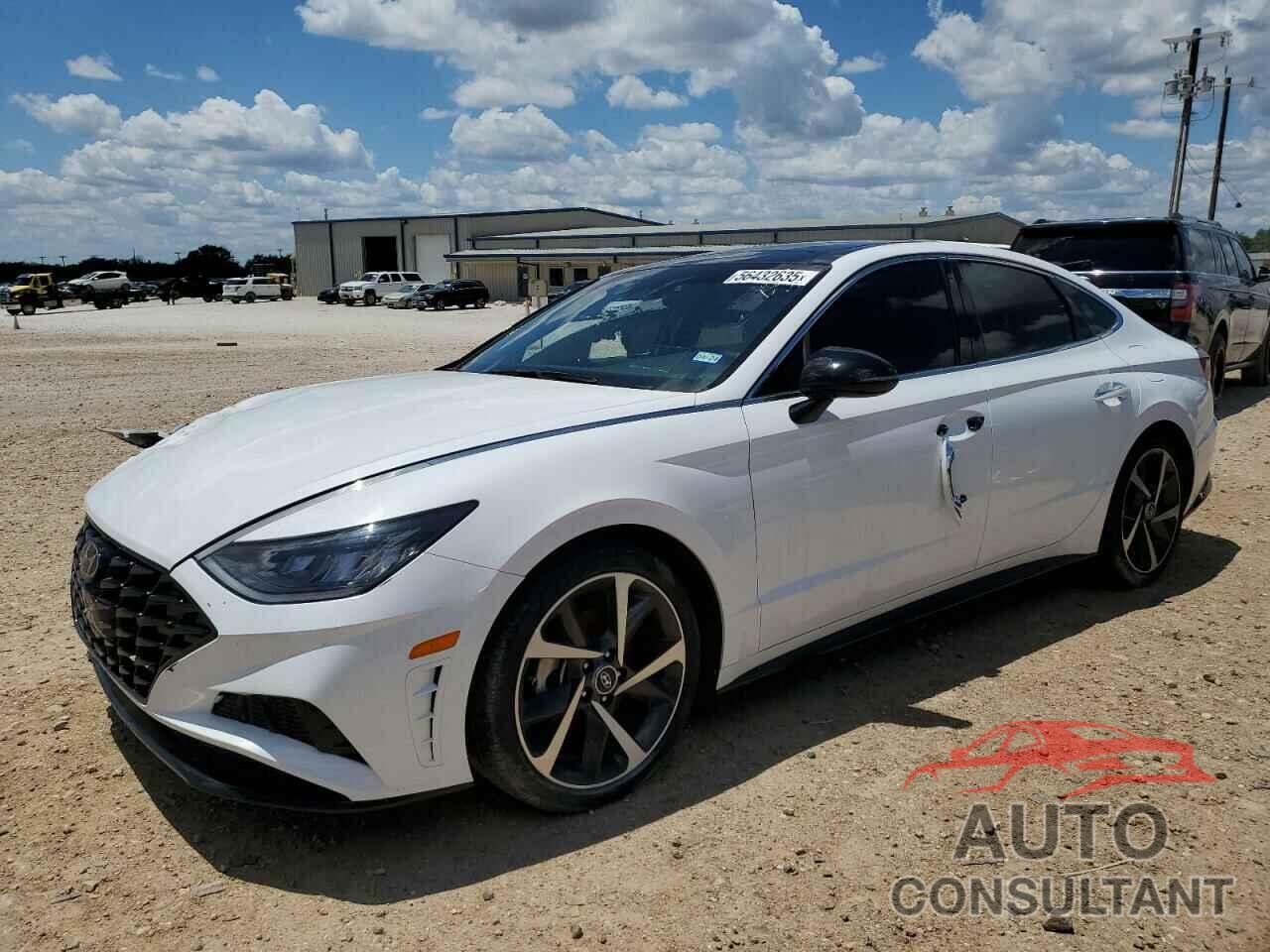 HYUNDAI SONATA 2023 - KMHL44J23PA256450