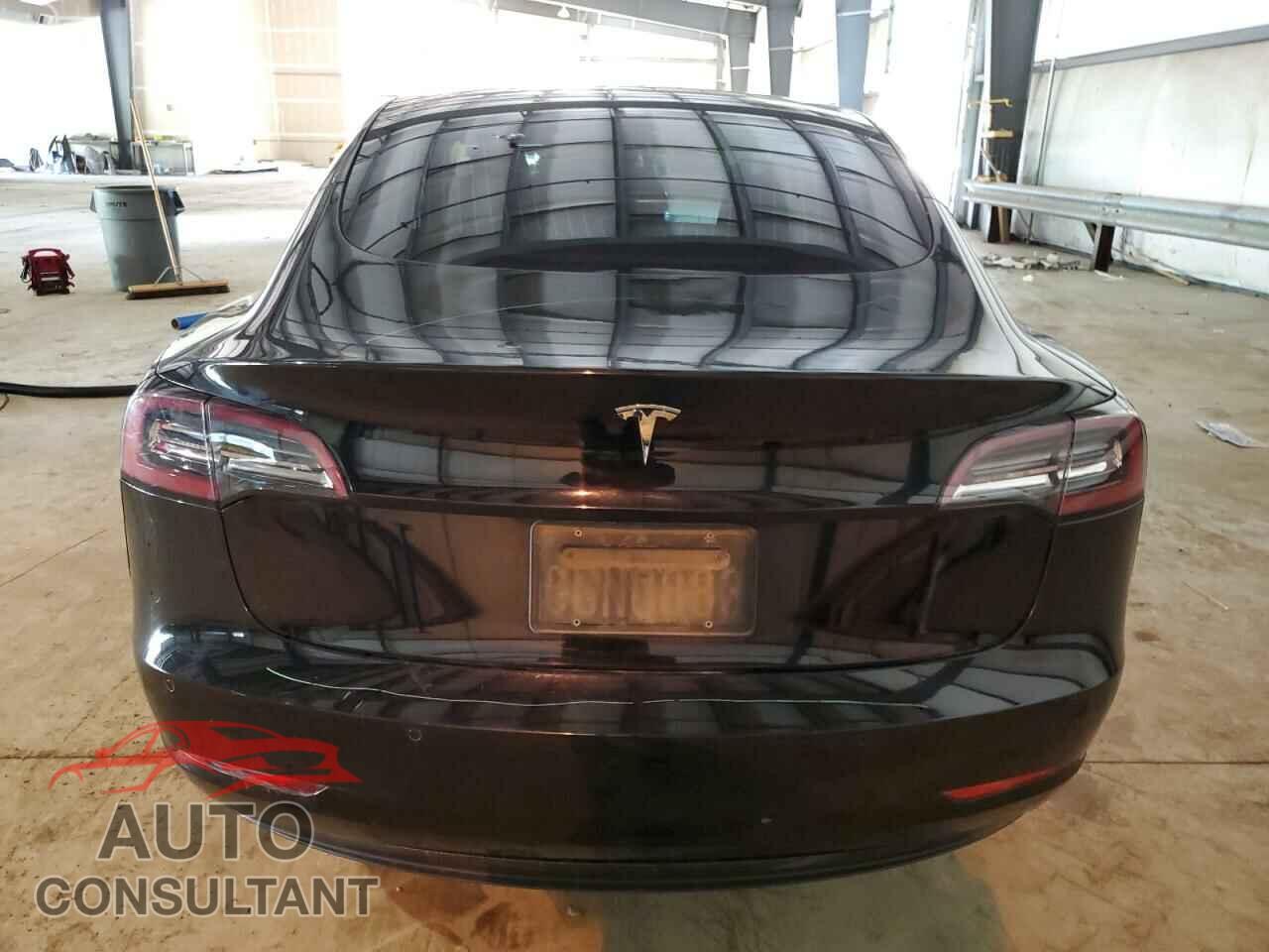 TESLA MODEL 3 2019 - 5YJ3E1EA0KF422523