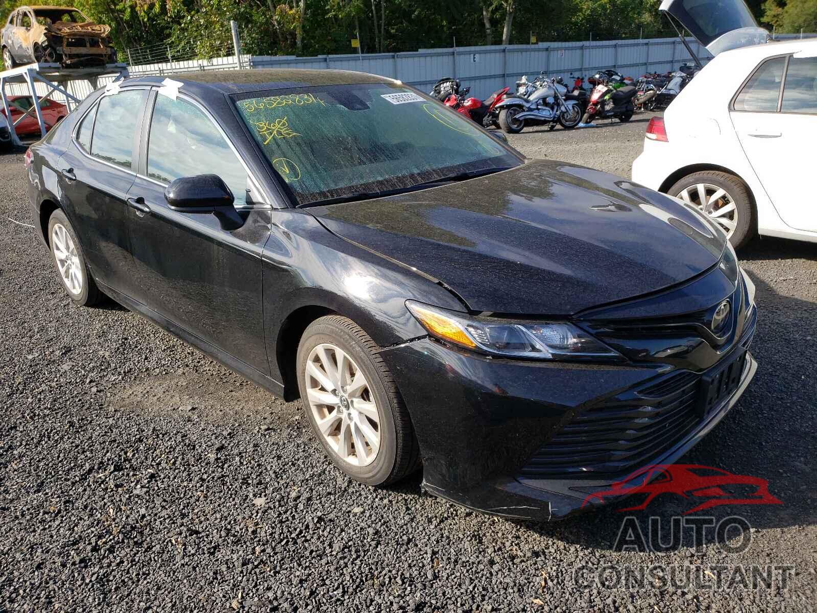 TOYOTA CAMRY 2019 - 4T1B11HK1KU244748