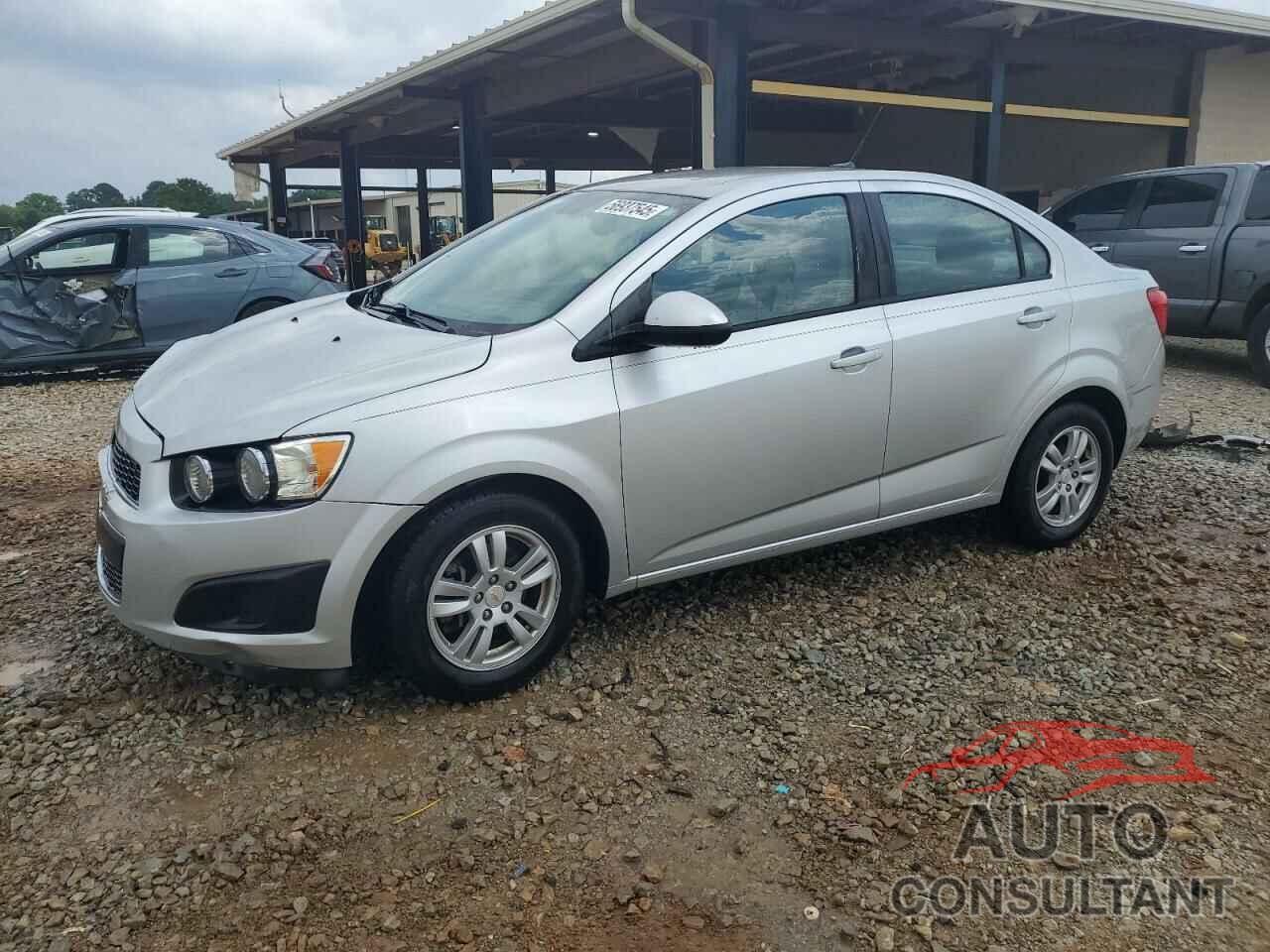CHEVROLET SONIC 2012 - 1G1JA5SH1C4170827
