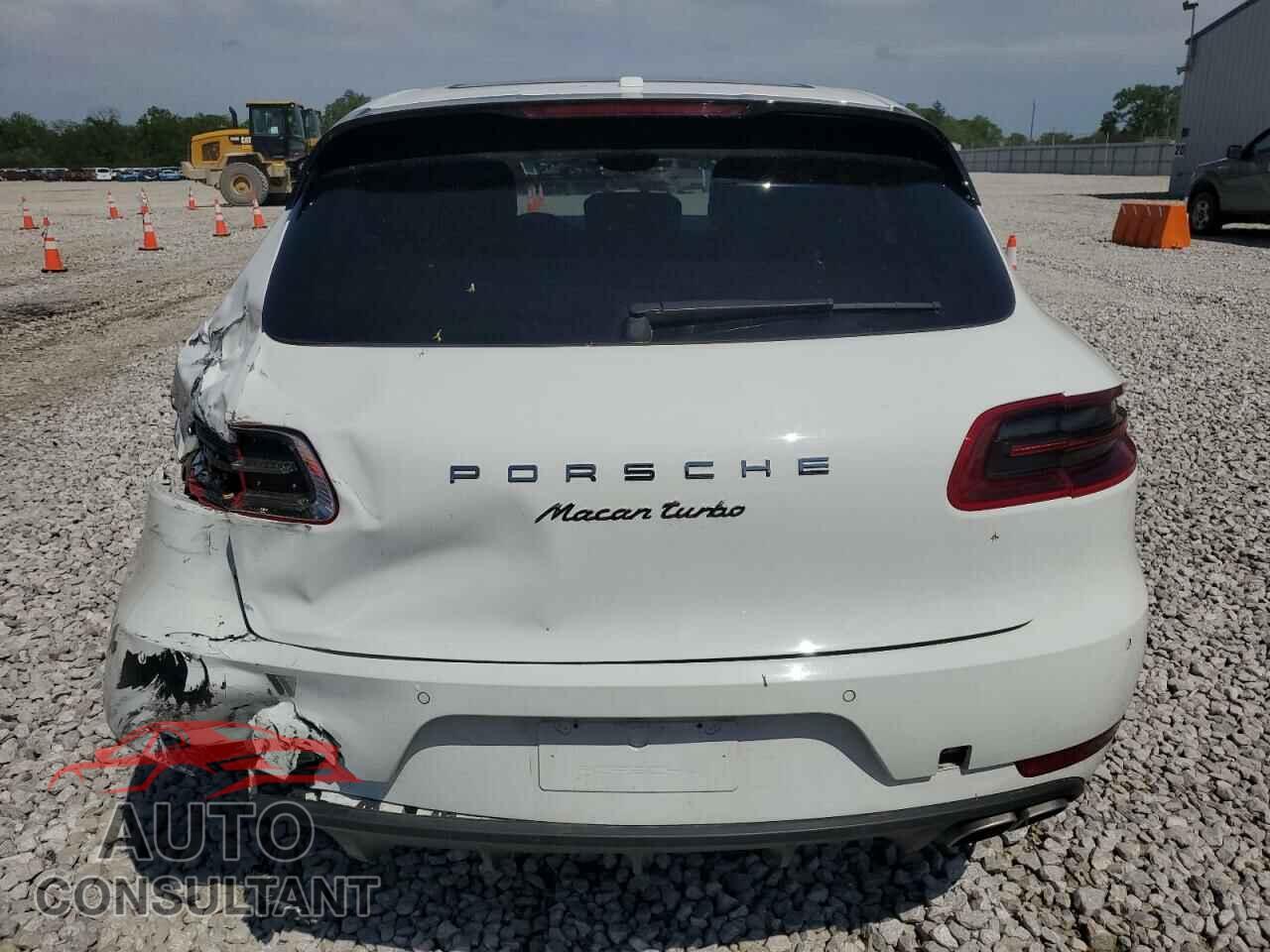PORSCHE MACAN 2016 - WP1AF2A58GLB94681