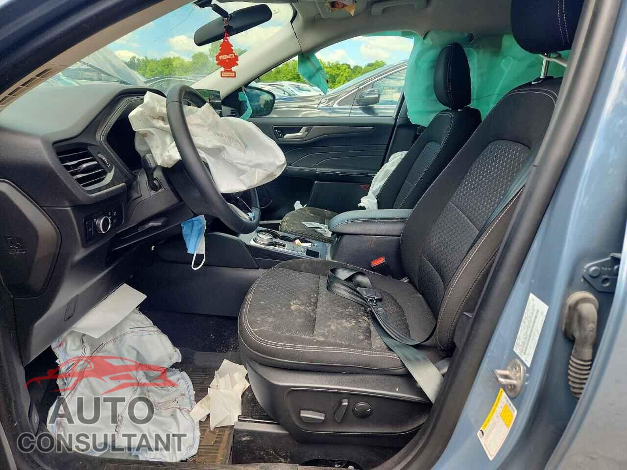 FORD ESCAPE 2023 - 1FMCU0GN8PUB08030